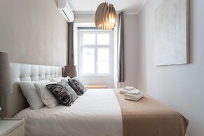 Santa Justa 24 Lisbon Downtown