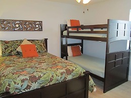 Tropical Winds Unit 701