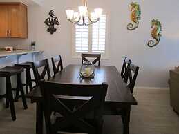 Tropical Winds Unit 701