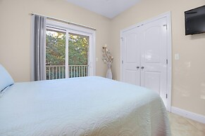 Laguna Breeze Unit C