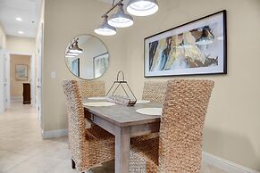 Laguna Breeze Unit C