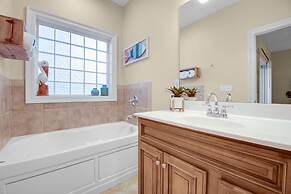 Laguna Breeze Unit C