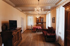 Usadba Skornyakovo-Arhangelskoye