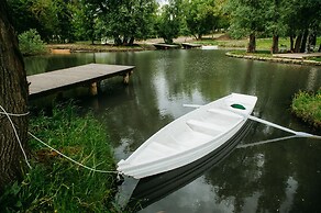 Usadba Skornyakovo-Arhangelskoye