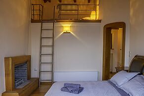 Dionysos Luxury Villa