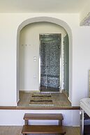 Dionysos Luxury Villa