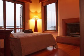 Dionysos Luxury Villa