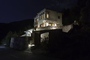 Dionysos Luxury Villa