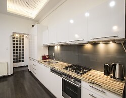 Large Central Apartment Fehérhajó