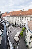 Large Central Apartment Fehérhajó