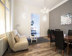 Large Central Apartments Rippl Rónai