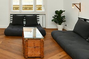 Large Central Apartments Dohány