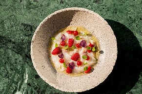 Phōs The Boutique Luxury Hotel & Villas