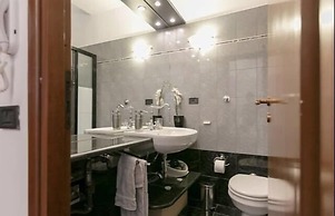 Optimus Host Cermenate Apartment