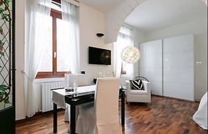 Optimus Host Cermenate Apartment