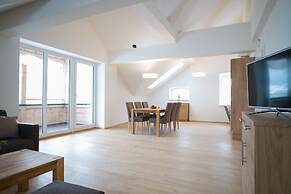 Central Lake View Suites Villa Julia by we rent