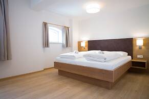 Central Lake View Suites Villa Julia by we rent