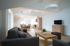 Central Lake View Suites Villa Julia by we rent