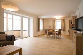 Central Lake View Suites Villa Julia by we rent