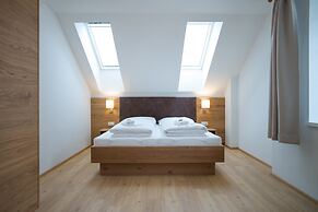 Central Lake View Suites Villa Julia by we rent