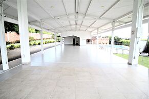 Amazilia Hotel