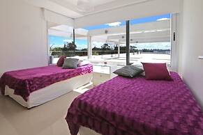 Gala Puerto Apartments