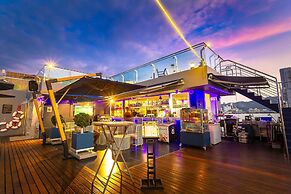 Hotel Clover Patong Phuket
