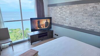 La Mirada Residences