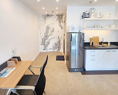 La Mirada Residences