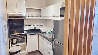 La Mirada Residences