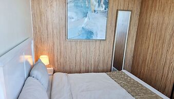 La Mirada Residences