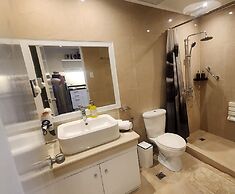 La Mirada Residences