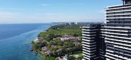 La Mirada Residences