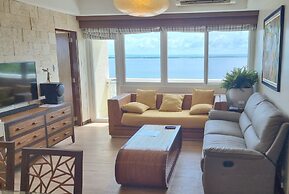 La Mirada Residences