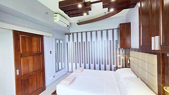 La Mirada Residences