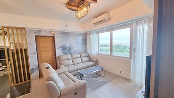 La Mirada Residences