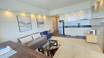 La Mirada Residences