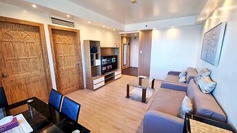 La Mirada Residences