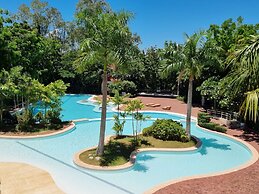 La Mirada Residences