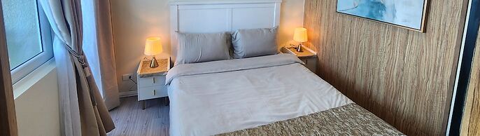 La Mirada Residences