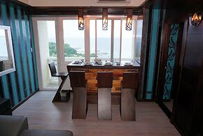 La Mirada Residences