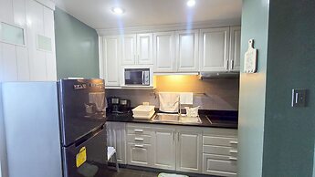La Mirada Residences