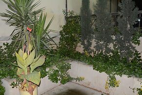 Jasmine leaves hotel apartment