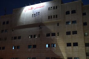 Jasmine leaves hotel apartment