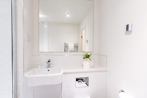 City Stay Apartments - Platform