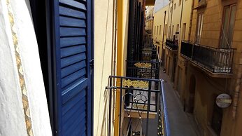 Mirabilia Arab House