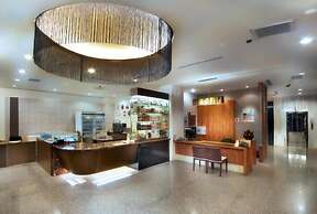 Sun Moon Lake Karuizawa Villa B&B