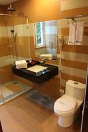 Sun Moon Lake Karuizawa Villa B&B