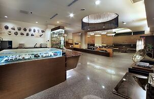 Sun Moon Lake Karuizawa Villa B&B