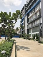 Hotel Broadway Yangon